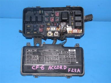 Блок предохранителей Honda Accord CF6 F23A 1999